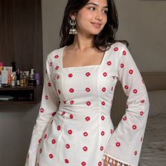 Women's White Cotton Kurta with Red Block Print & Bell Sleeves