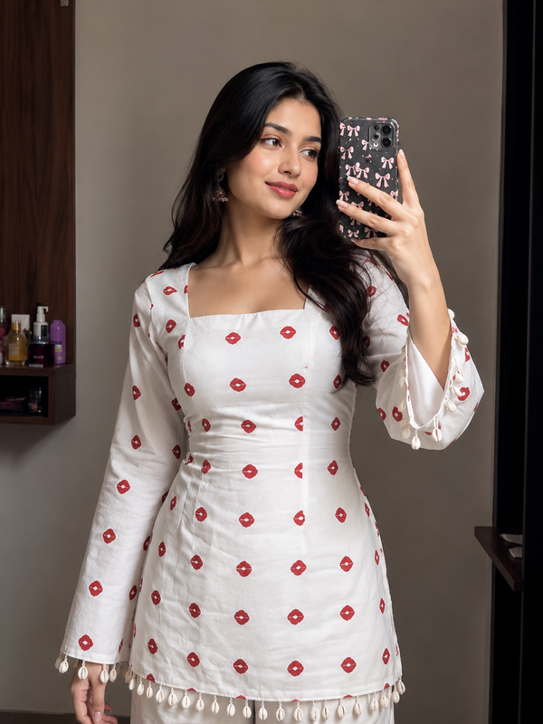 Women's White Cotton Kurta with Red Block Print & Bell Sleeves